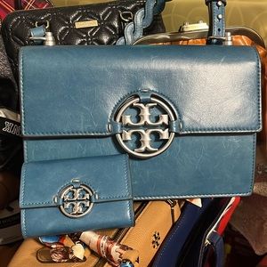 Tory Burch Miller Shoulder bag and matching wallet 🩵